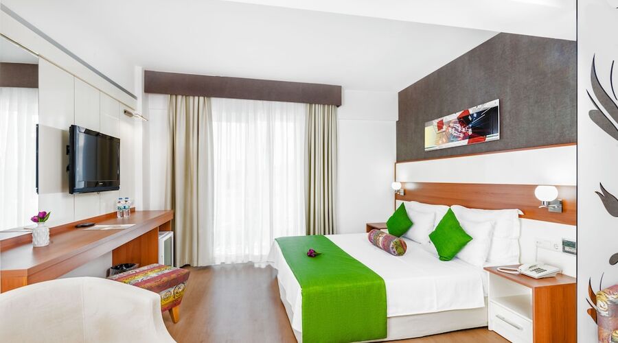 Ege Tulip Çeşme