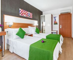Ege Tulip Çeşme